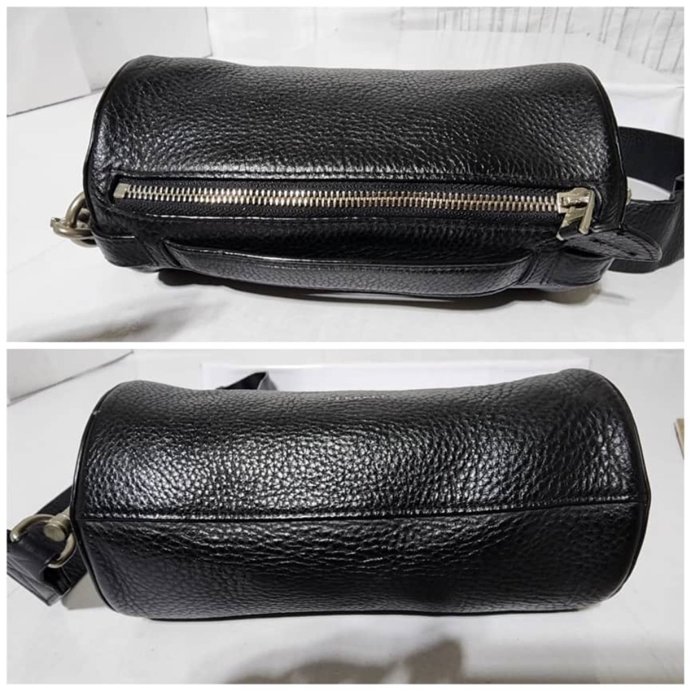 Authentic BURBERRY Calfskin The Barrel Bag Black - Picture 9 of 16